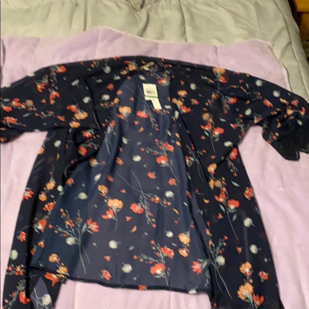 Kimono like cardigan